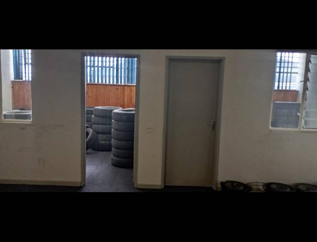 INDUSTRIAL PROPERTY TO RENT IN SPARTAN